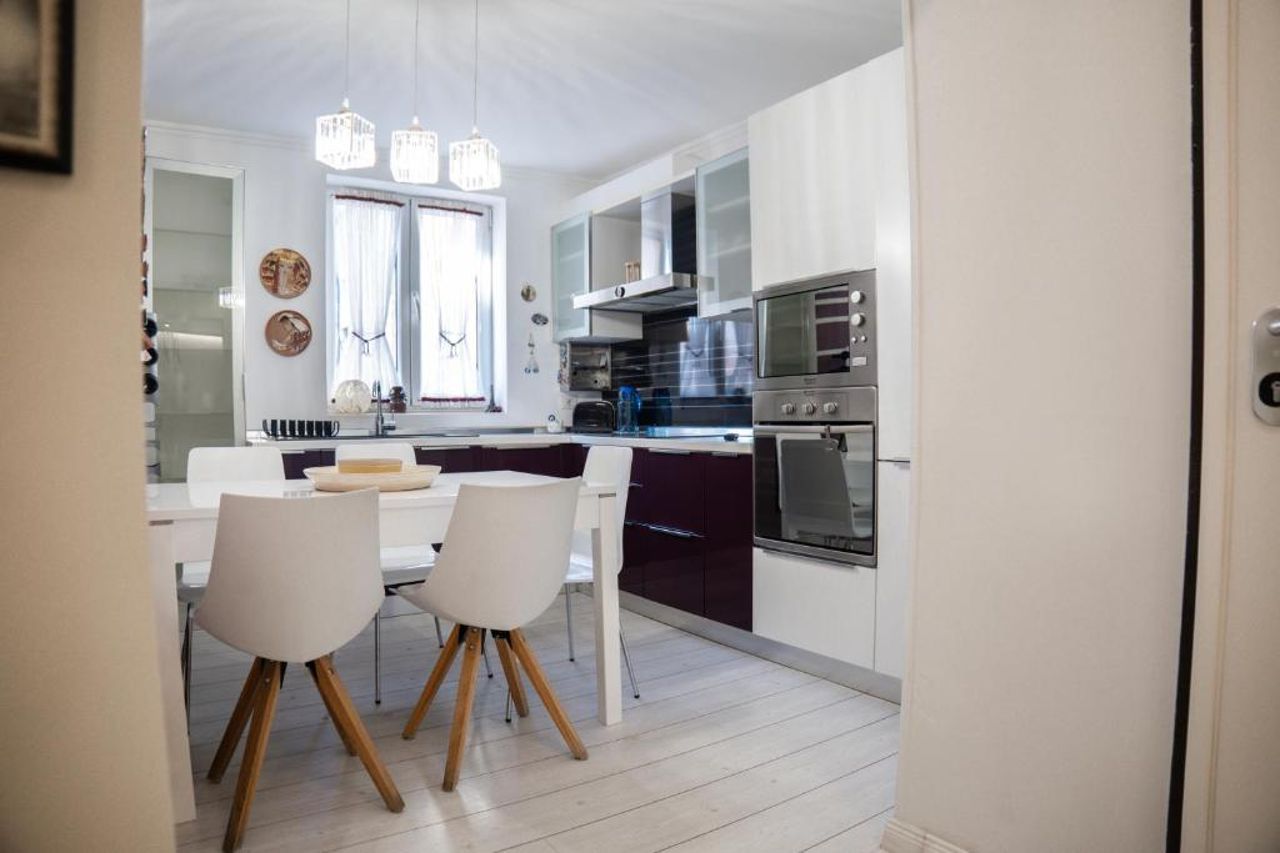 Enxhi's apartment