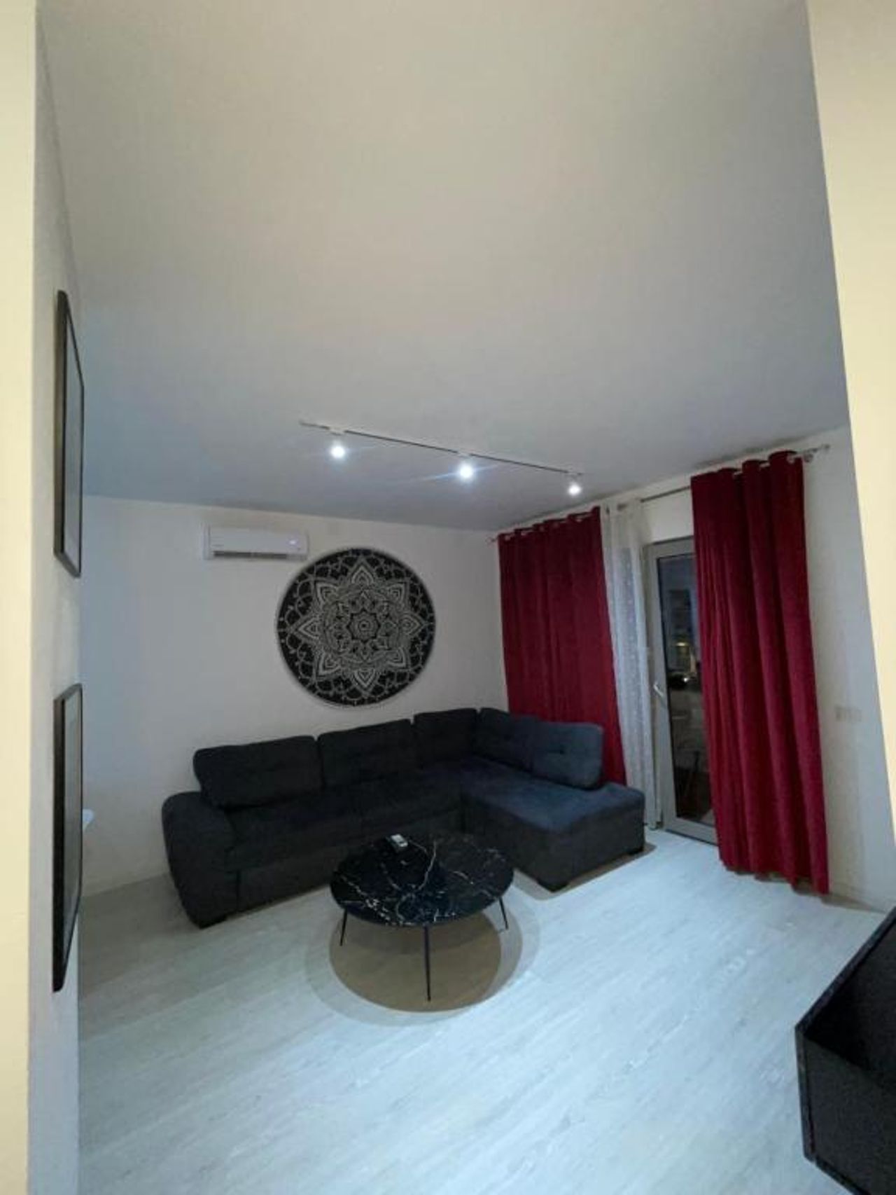 Rena’s apartment