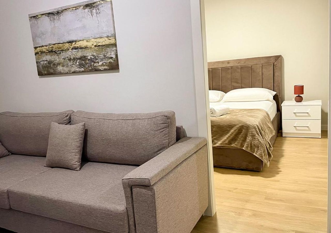 Home Inn Apartment near City Center
