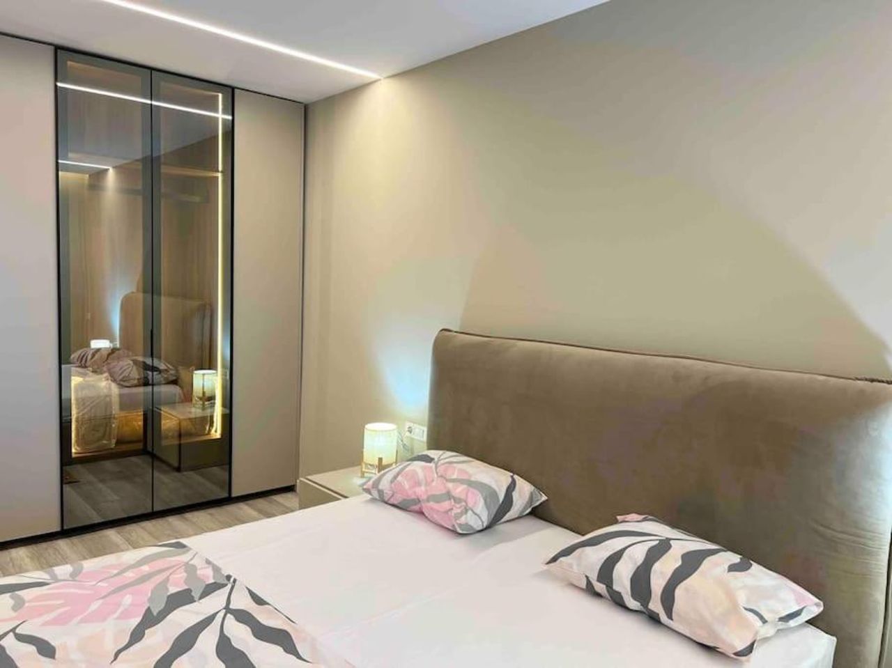 Sea View Apartment in Promenade