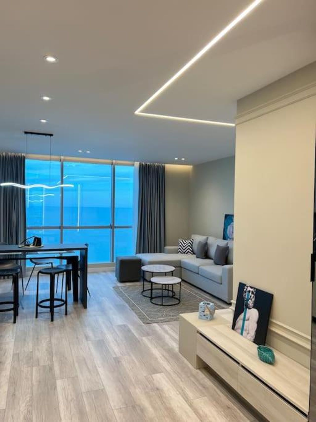 Sea View Apartment in Promenade