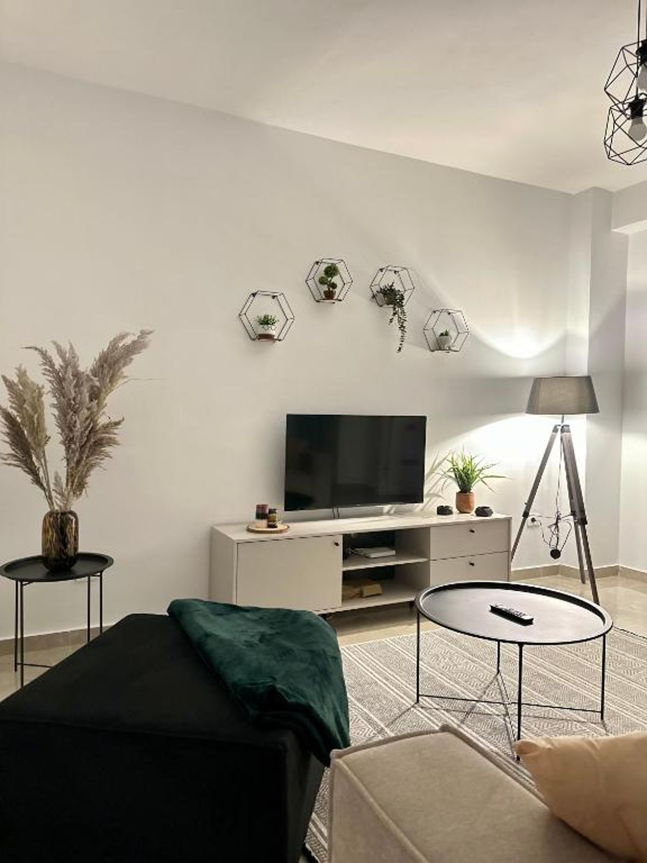 Be Home Apartments, Skanderbeg