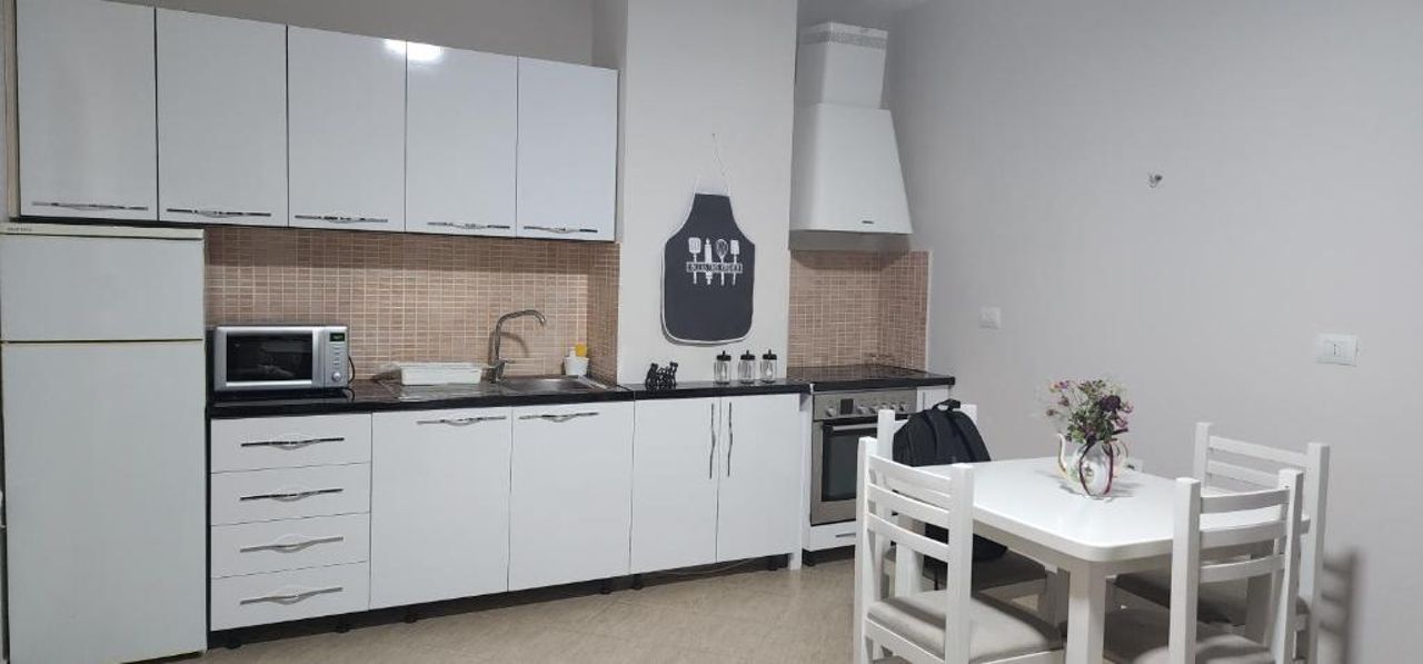 Hi Apartments S2 City Center self check in 24h