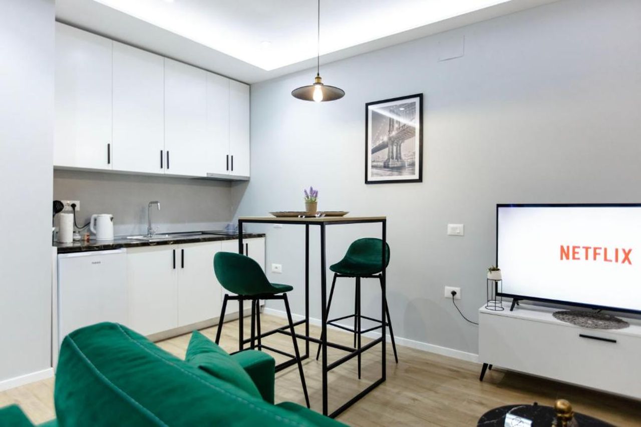 Luxurious Suite near New Bazzar