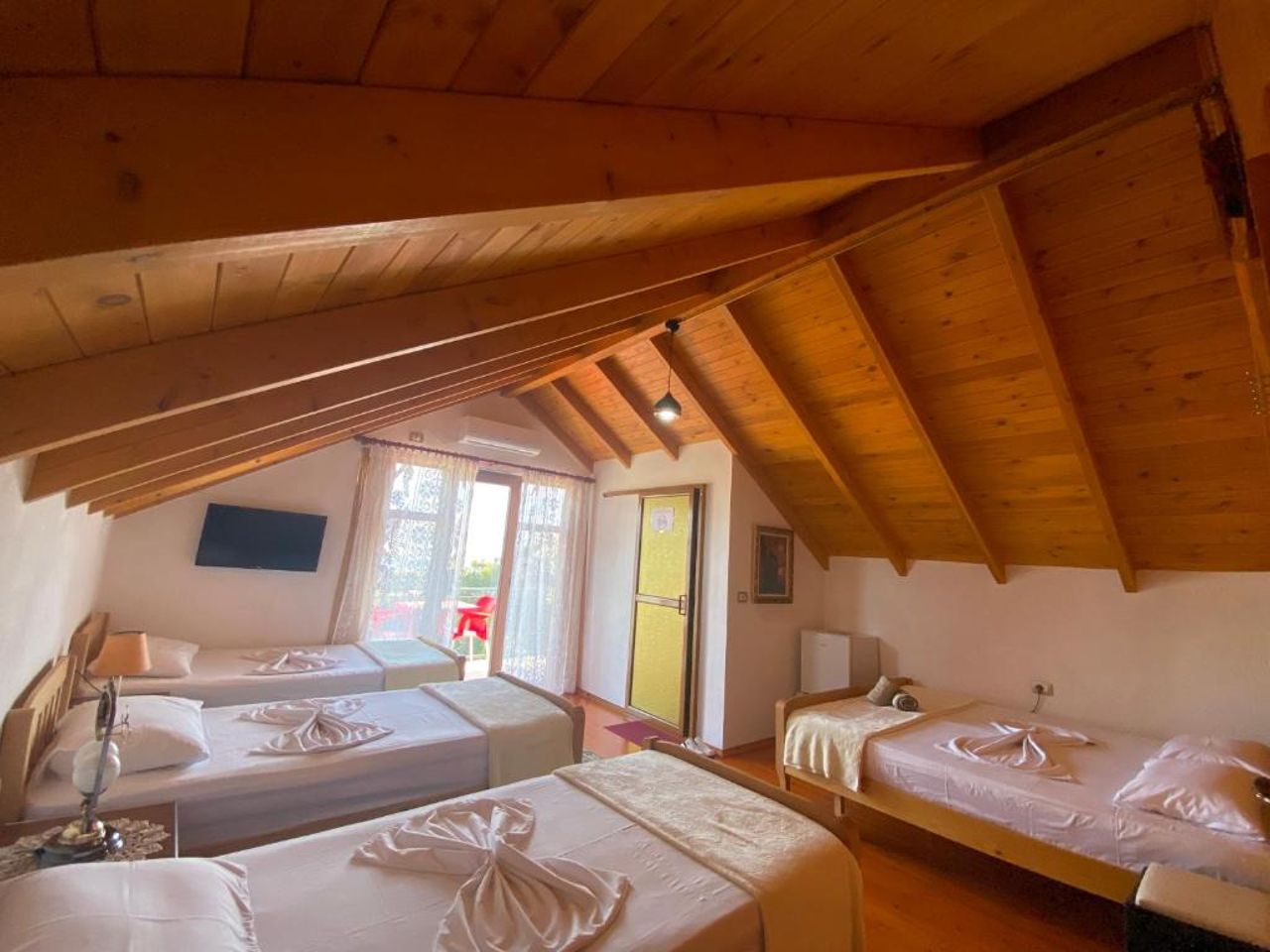 Bixhaku GuestHouse