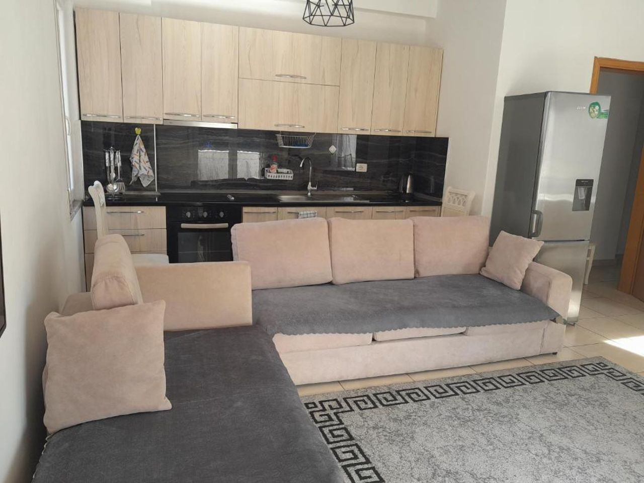 Comfy City Center Apartment