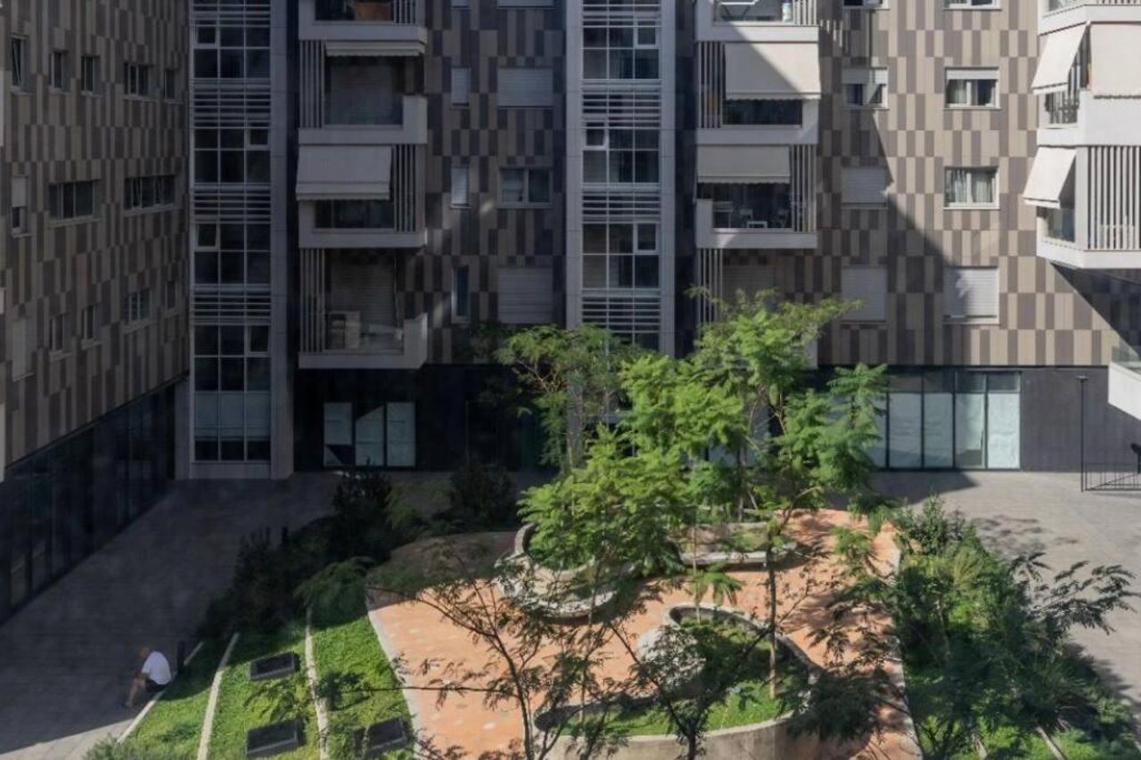Green Leaf Apartment near Tirana International Bus Terminal