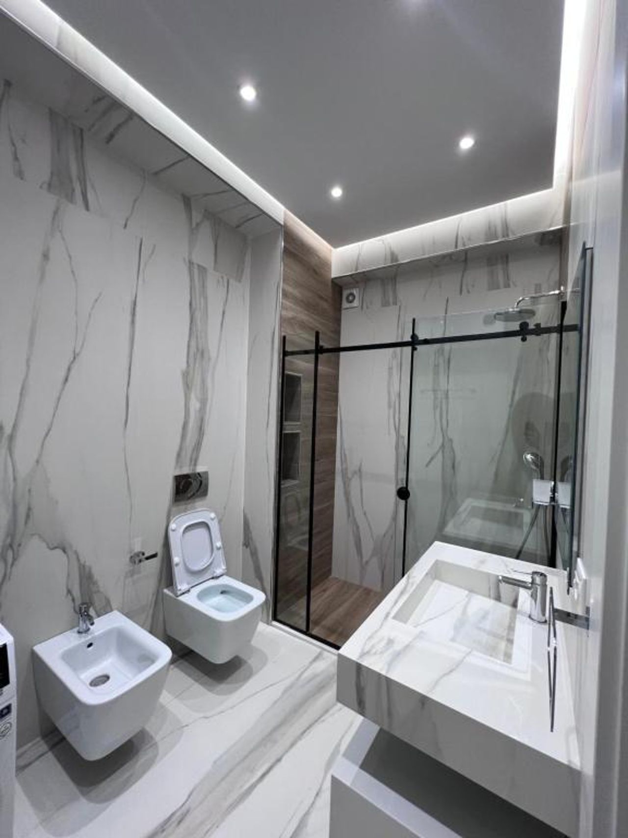 Hera Tirana Suite Deluxe