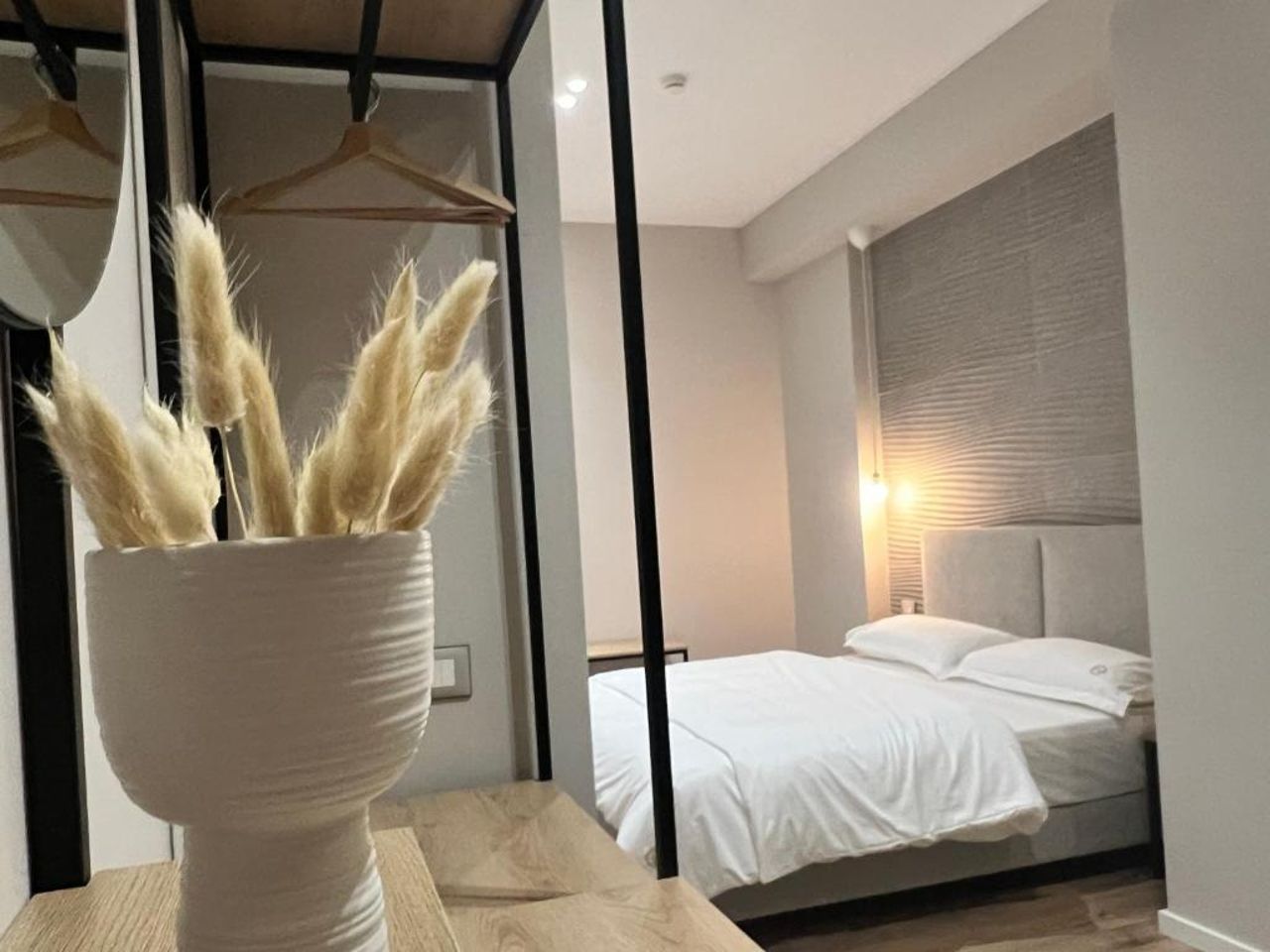 Enzo Rooms - Central Blloku