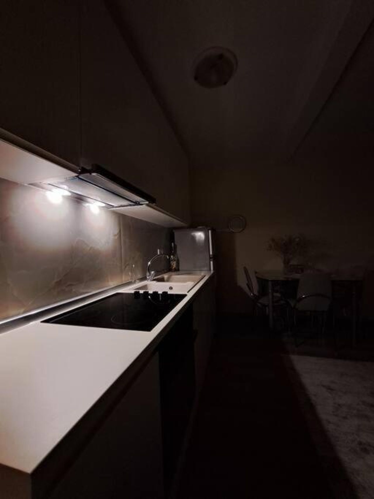 Quiet, Cozy, Luminous Apartment