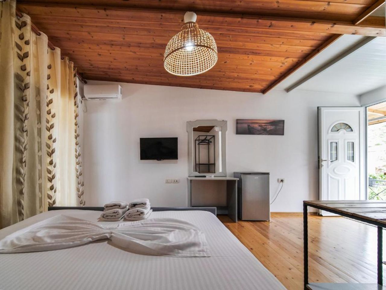 Sea Breeze Rooms