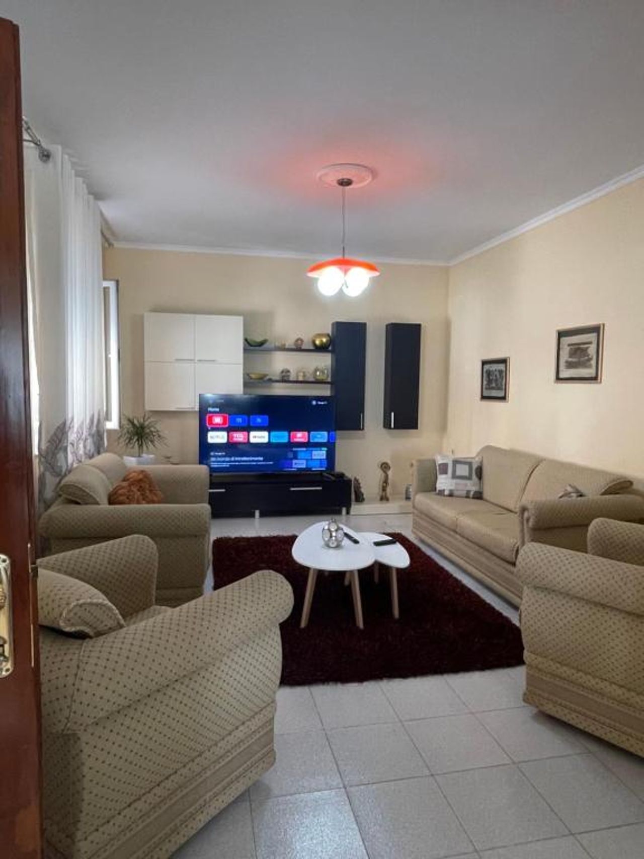 Guest house tirana