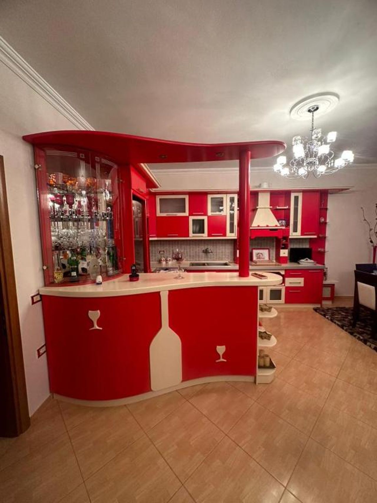 Villa Mile