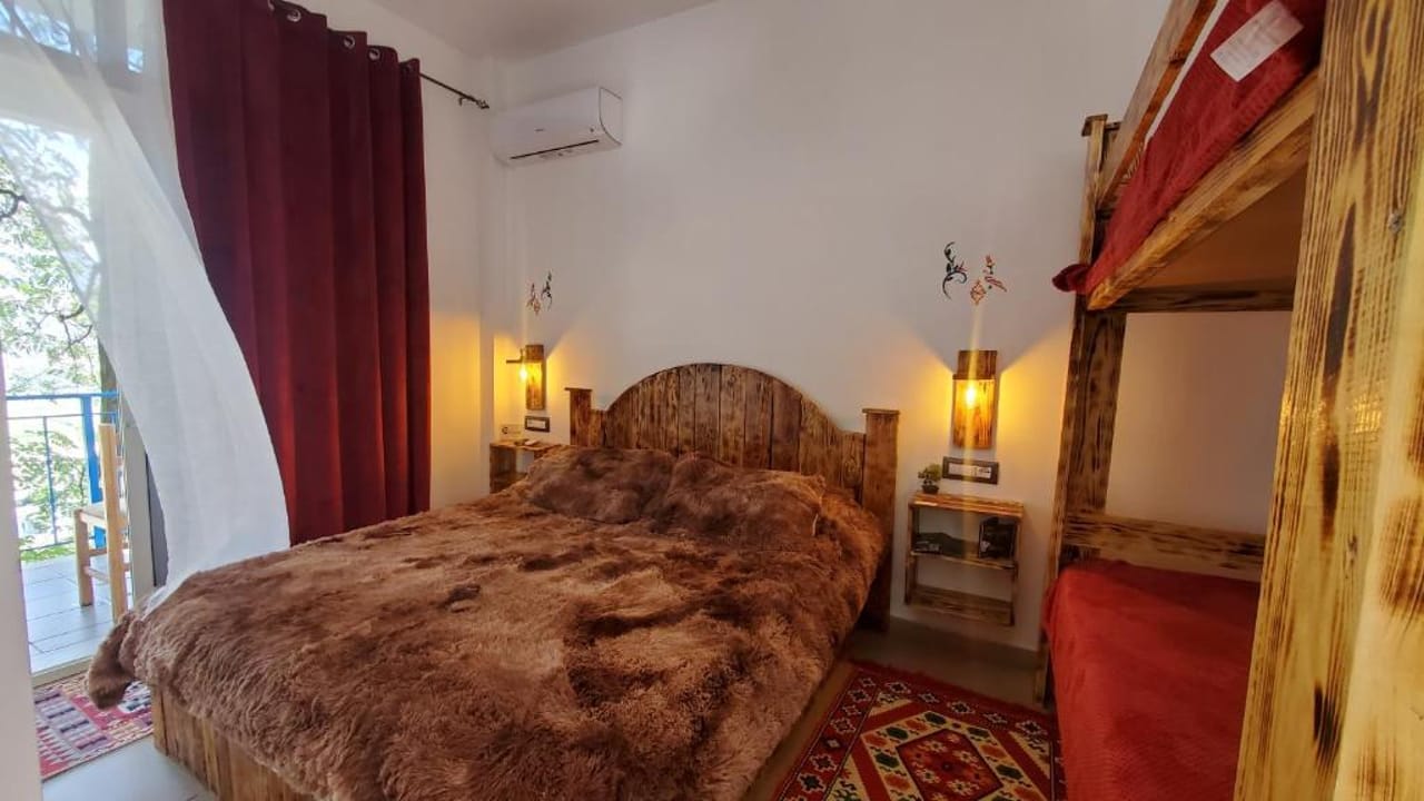 Clockwise GuestRooms