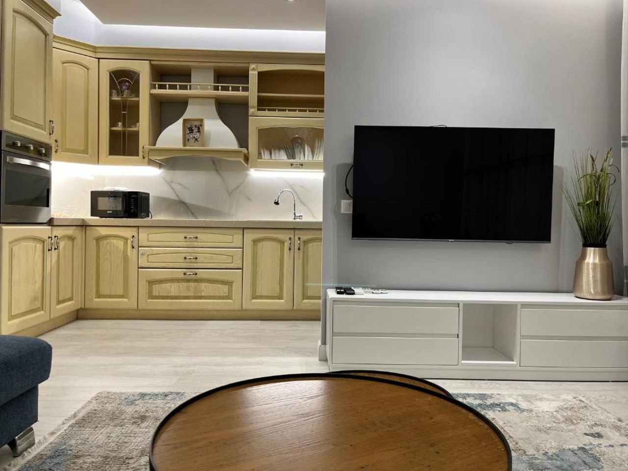 Flat 86 - Explore the heart of Tirana