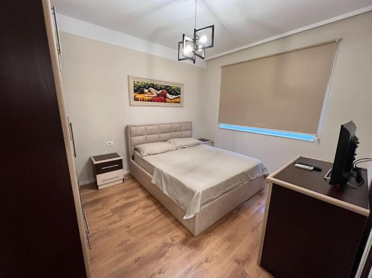 Tirana Deluxe Apartment w/ self Check-In 24hr!