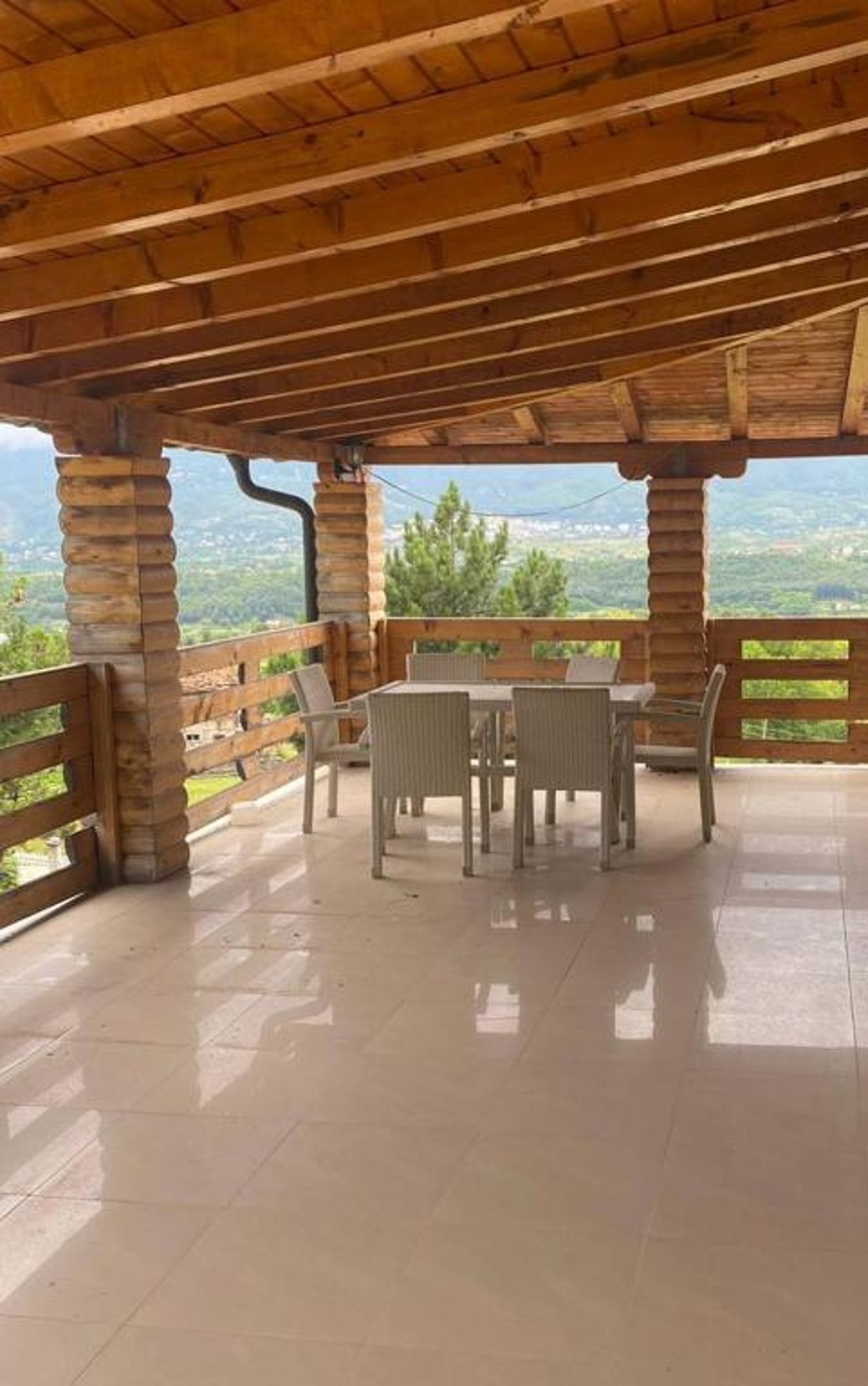 Vila Rrogam, Tropoje