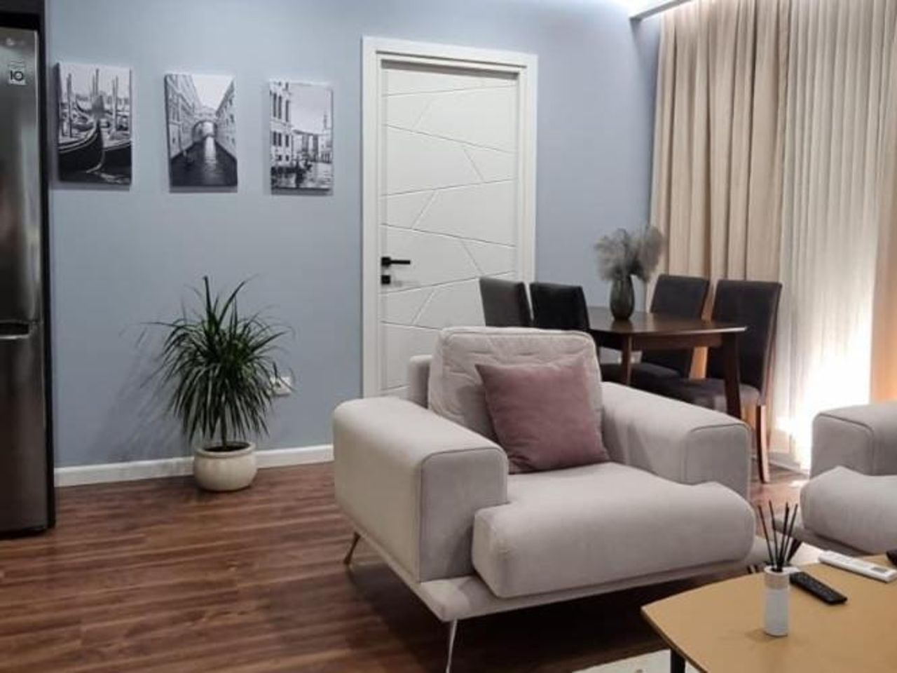 Eri Apartment