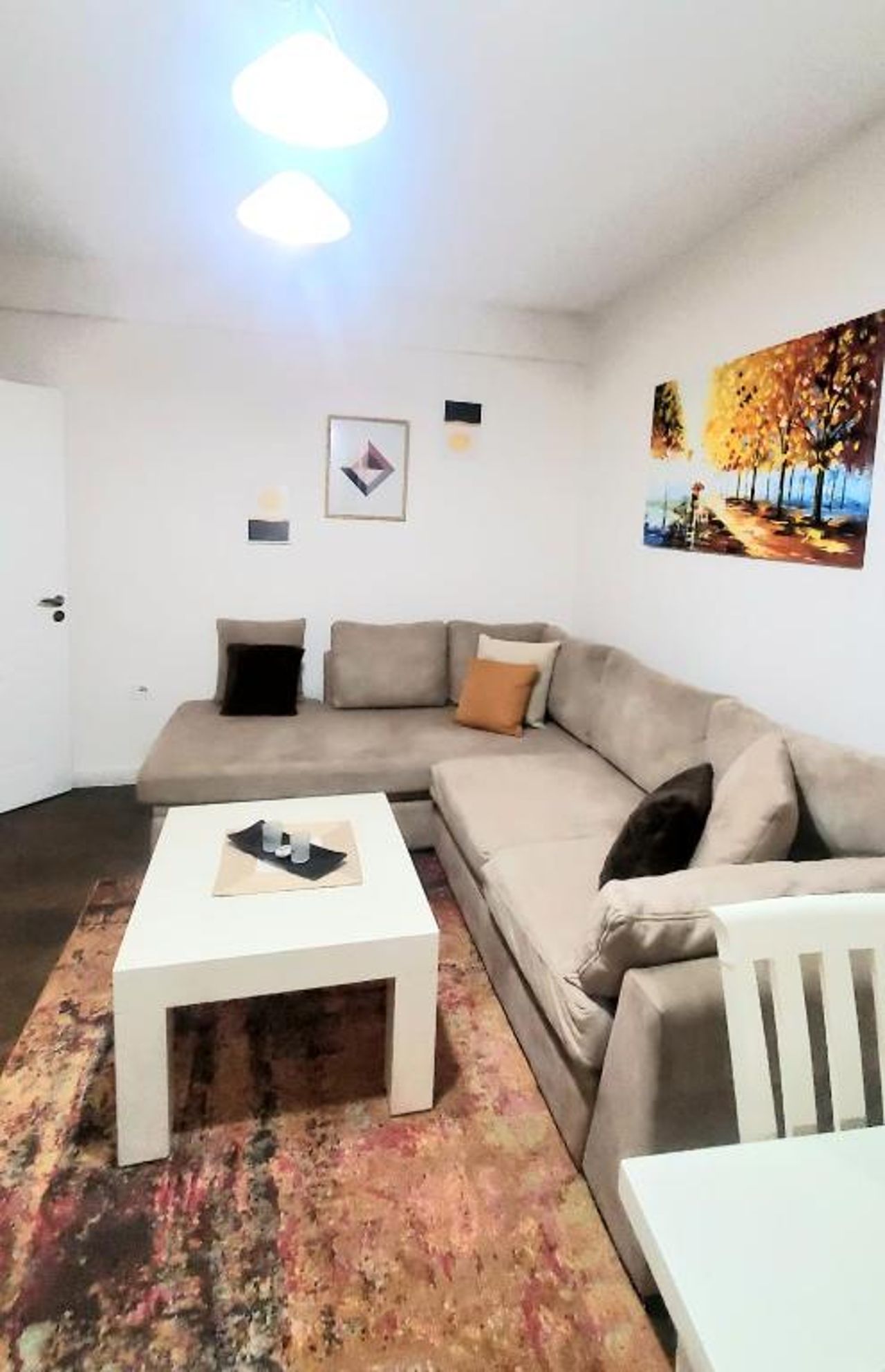 Tulips Central Apartment in Tirana