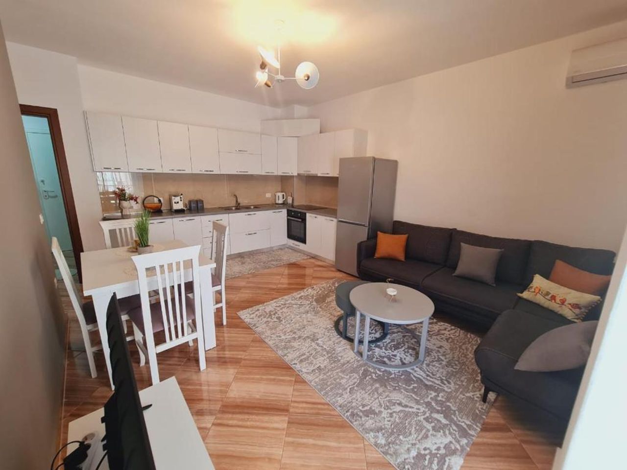 COLI Apartments - 56