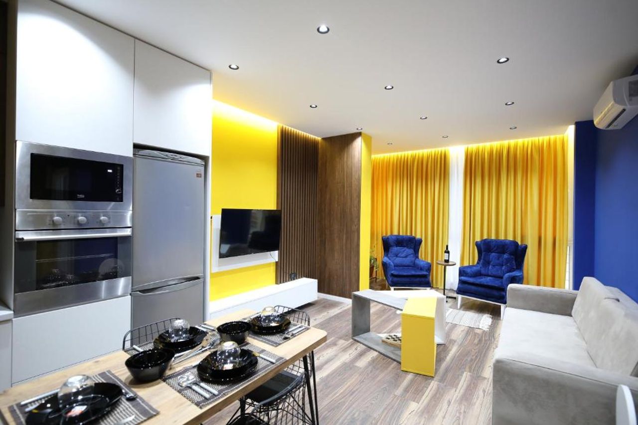 Luxury Apartment by Vlora Office