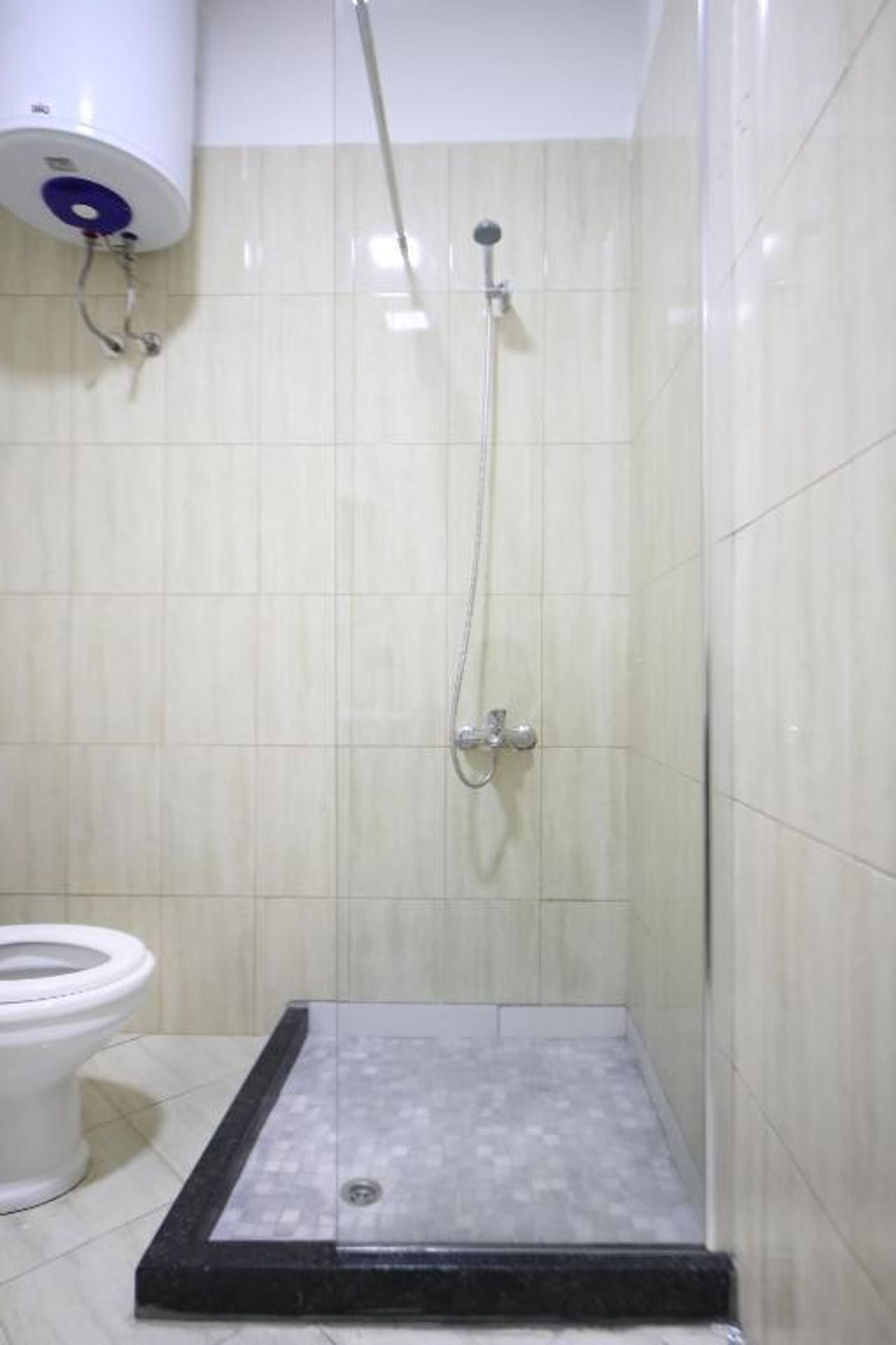 Luxury Apartment by Vlora Office