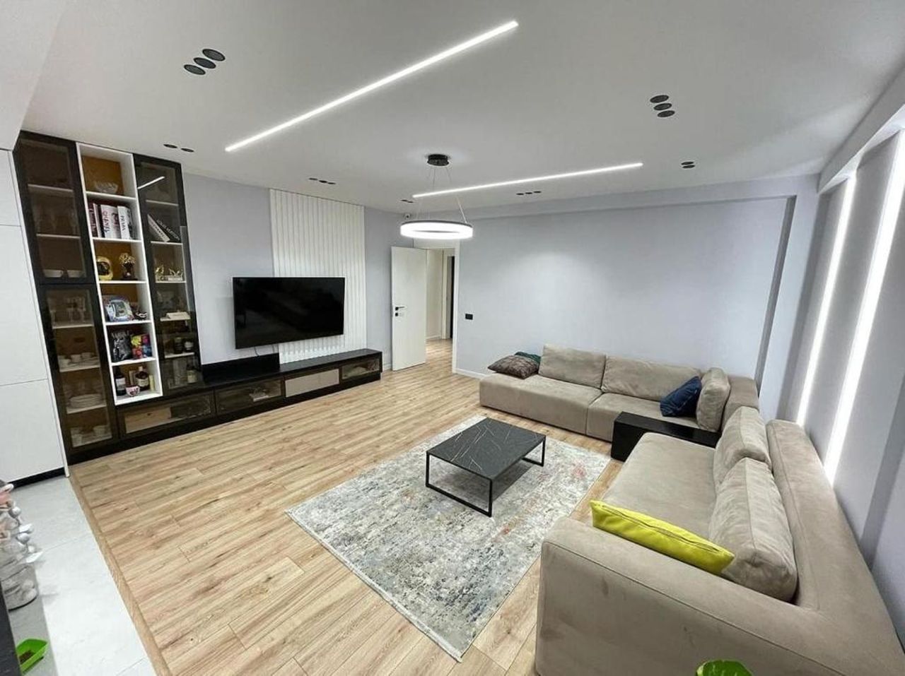 Smartstayalbania