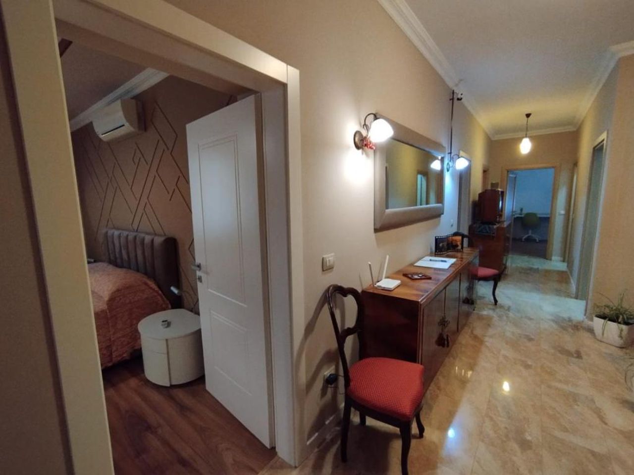 Art Gallery Apartments Tirana