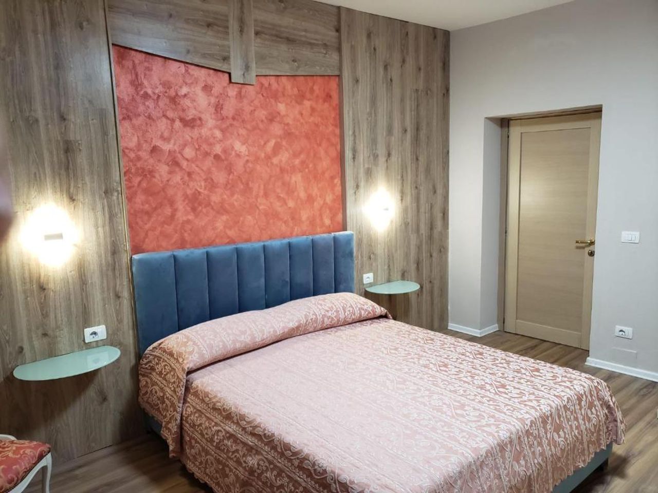 Art Gallery Apartments Tirana