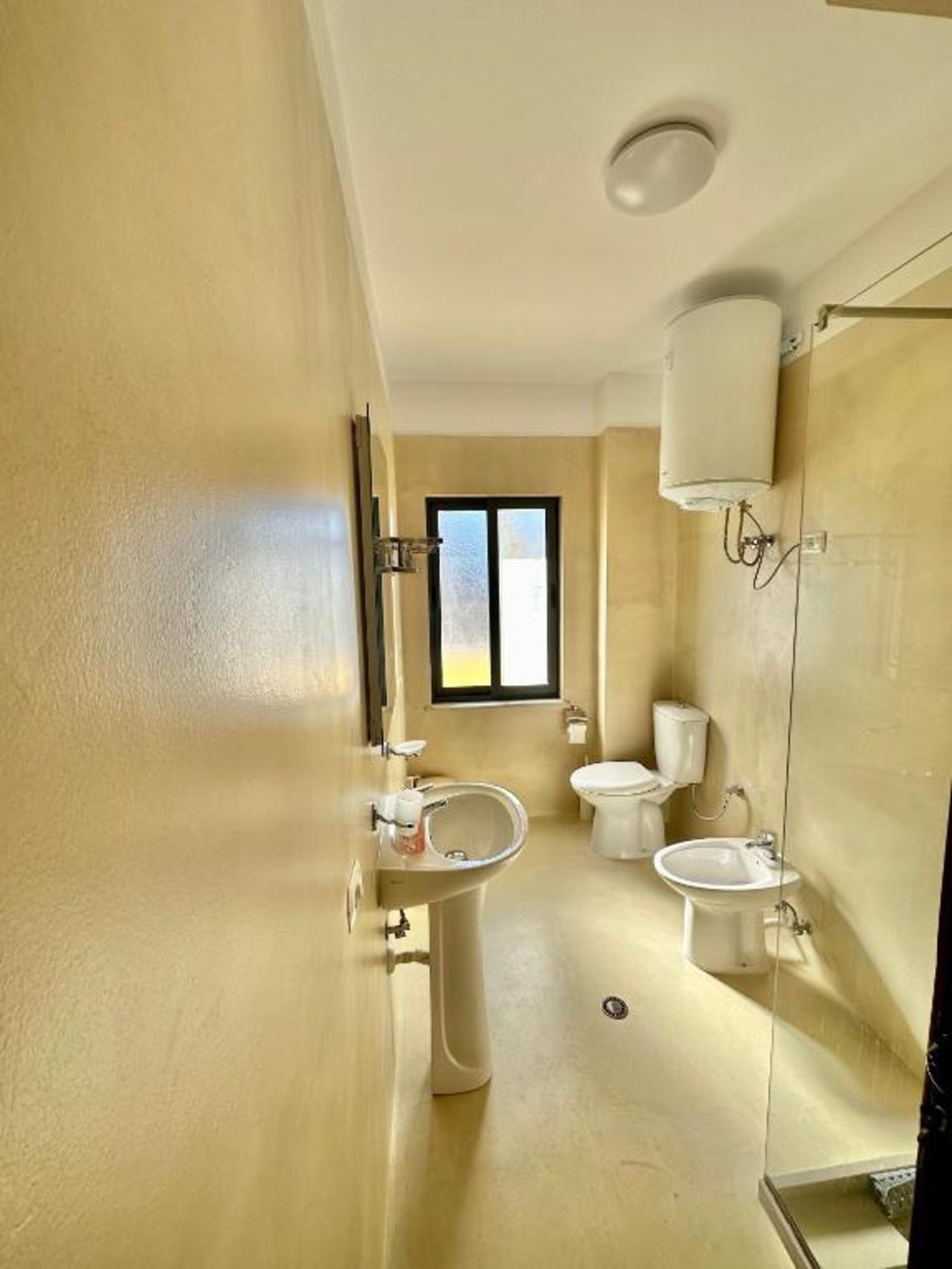 Amos City Center Apartment Tirana