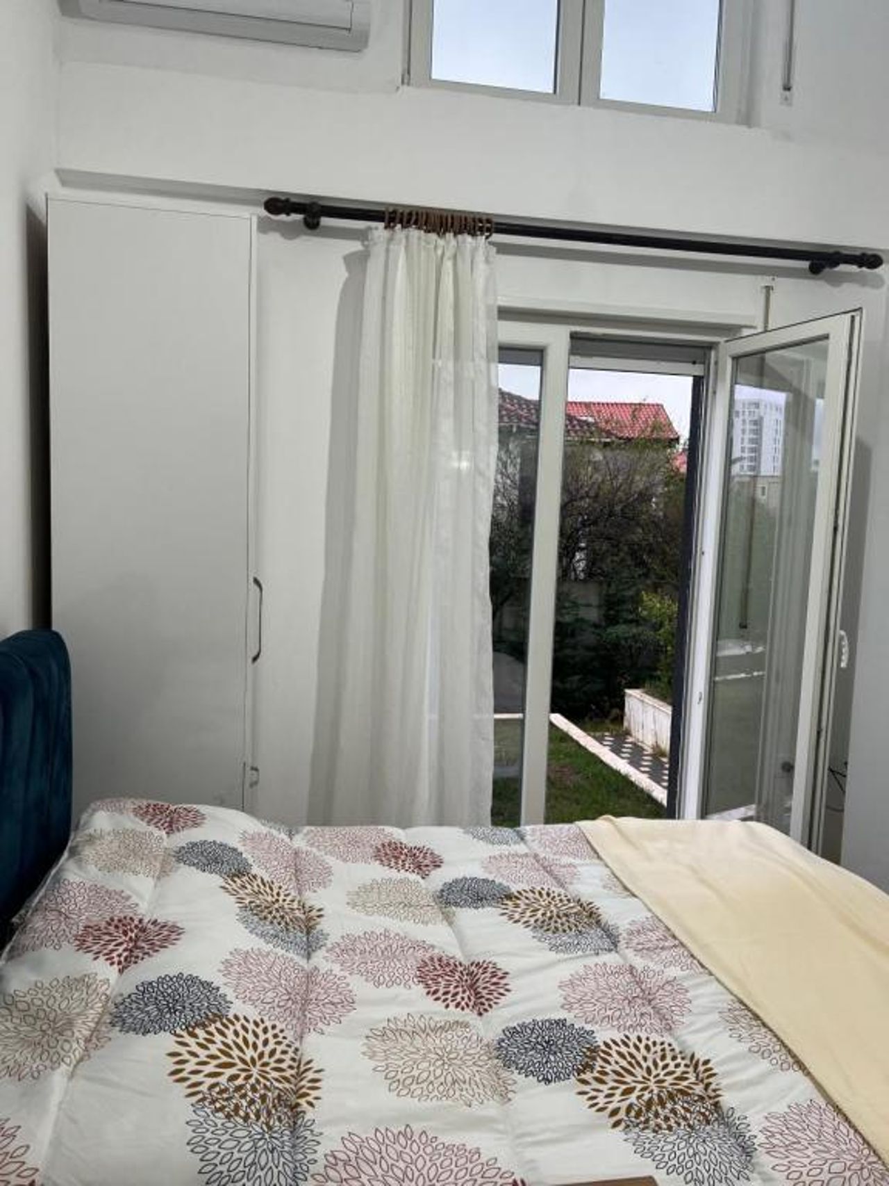 Atrium Apartment