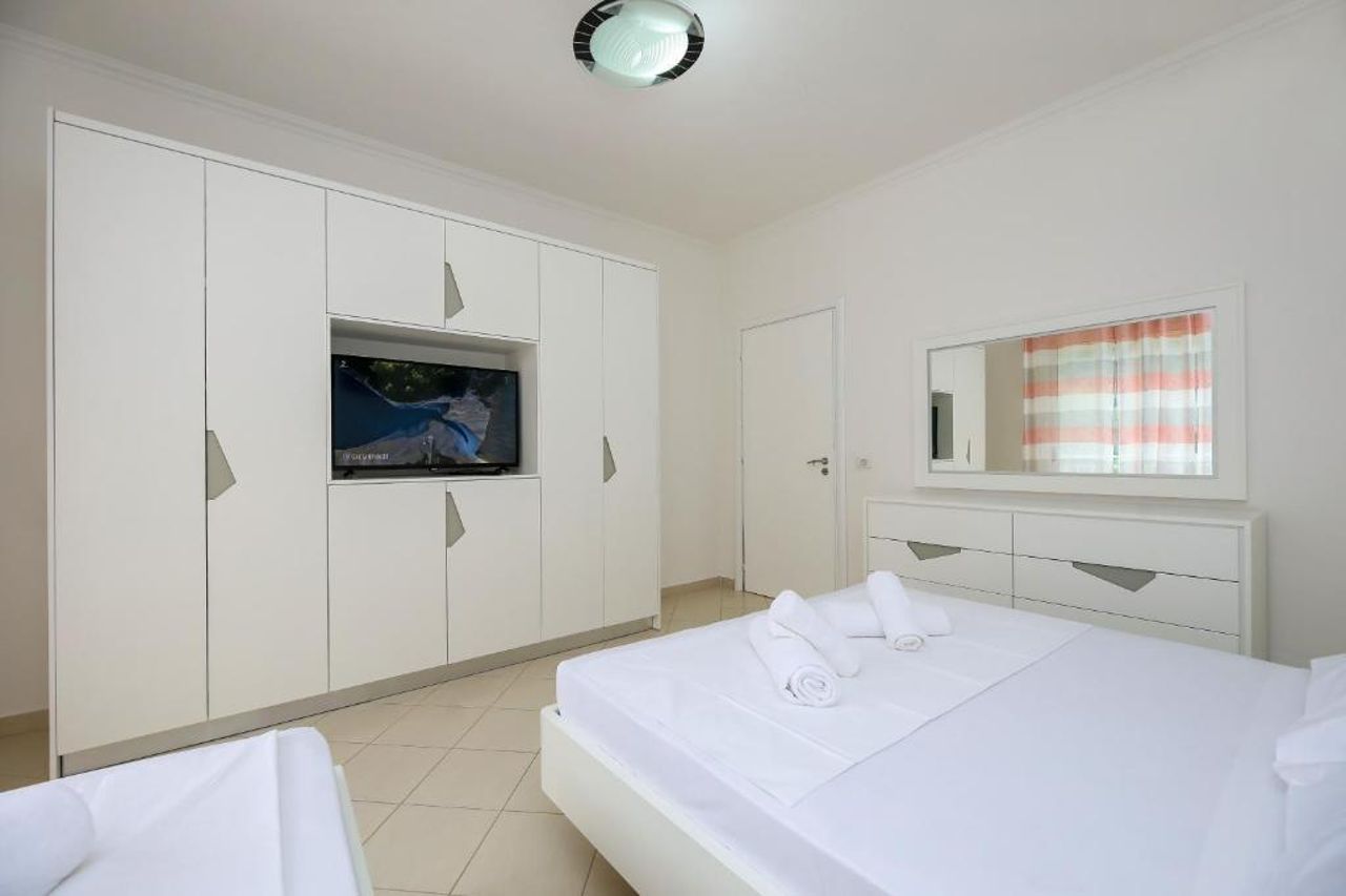 RPJ Panorama Apartments