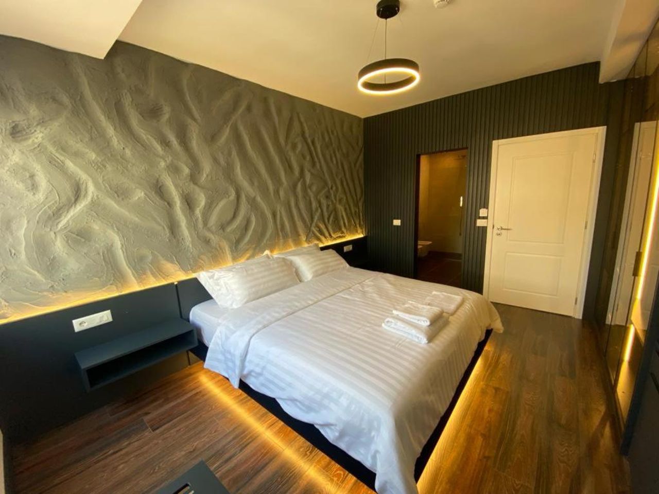 Tirana Central Rooms