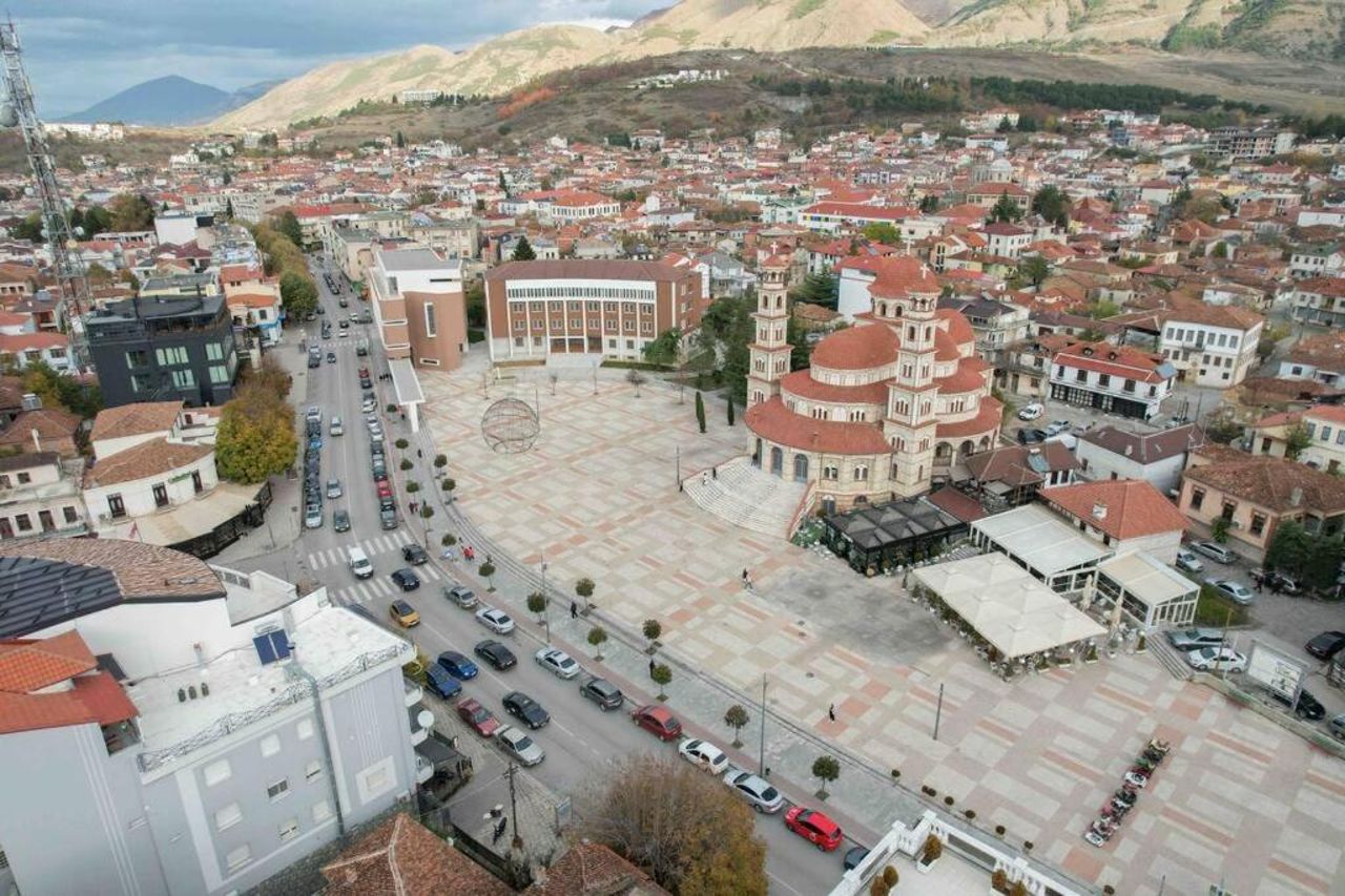 Lovely Loft City Center Korca 8