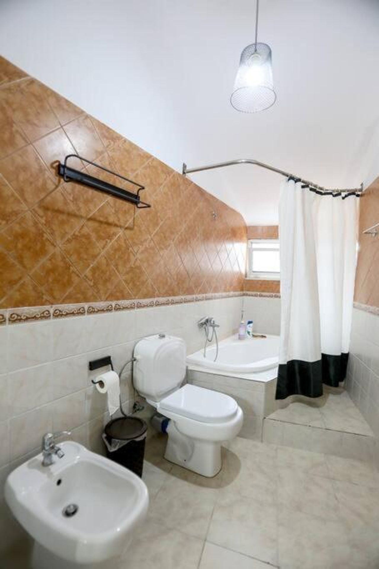 Lovely Loft City Center Korca 8