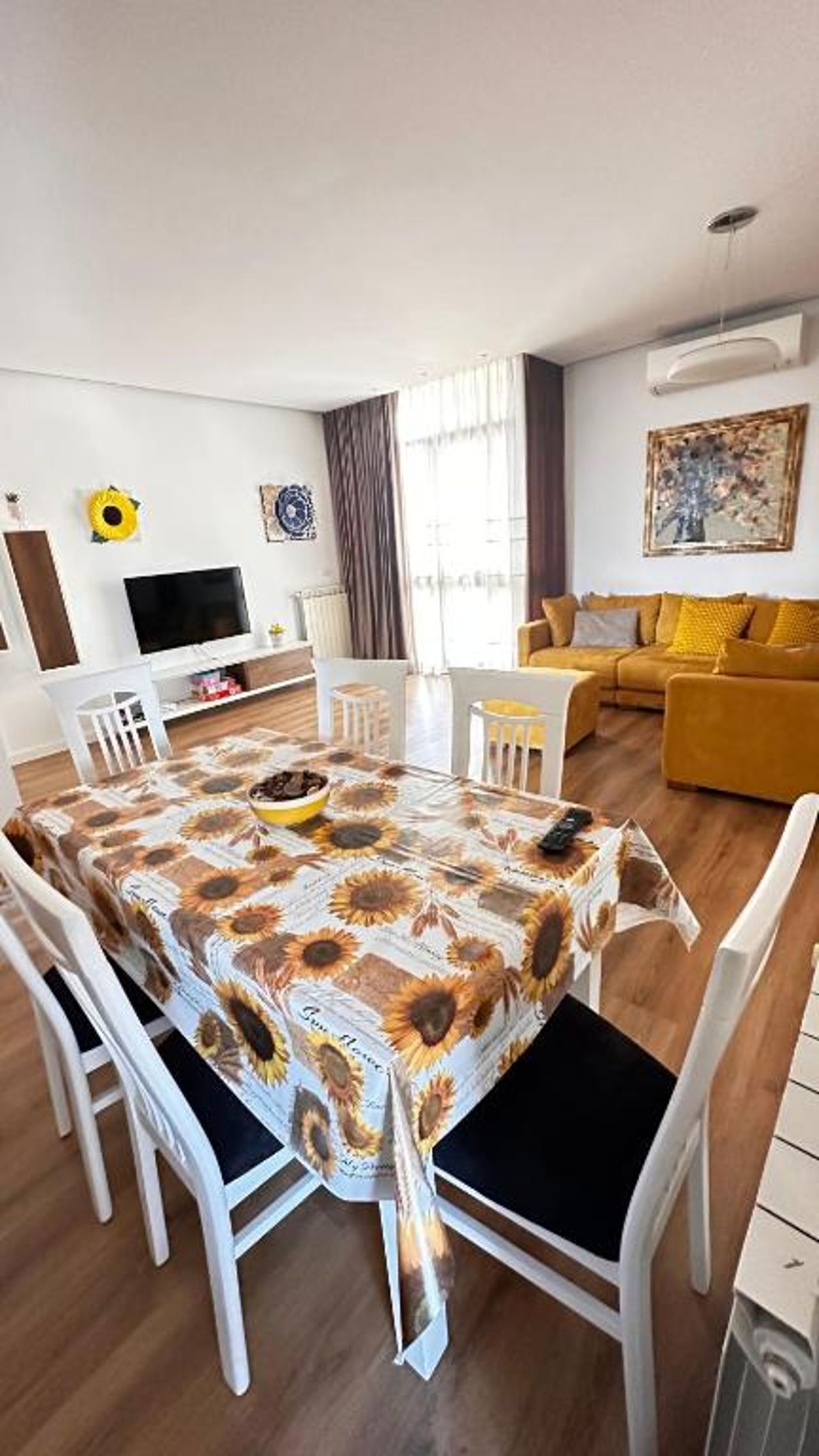 SAAL Apartments