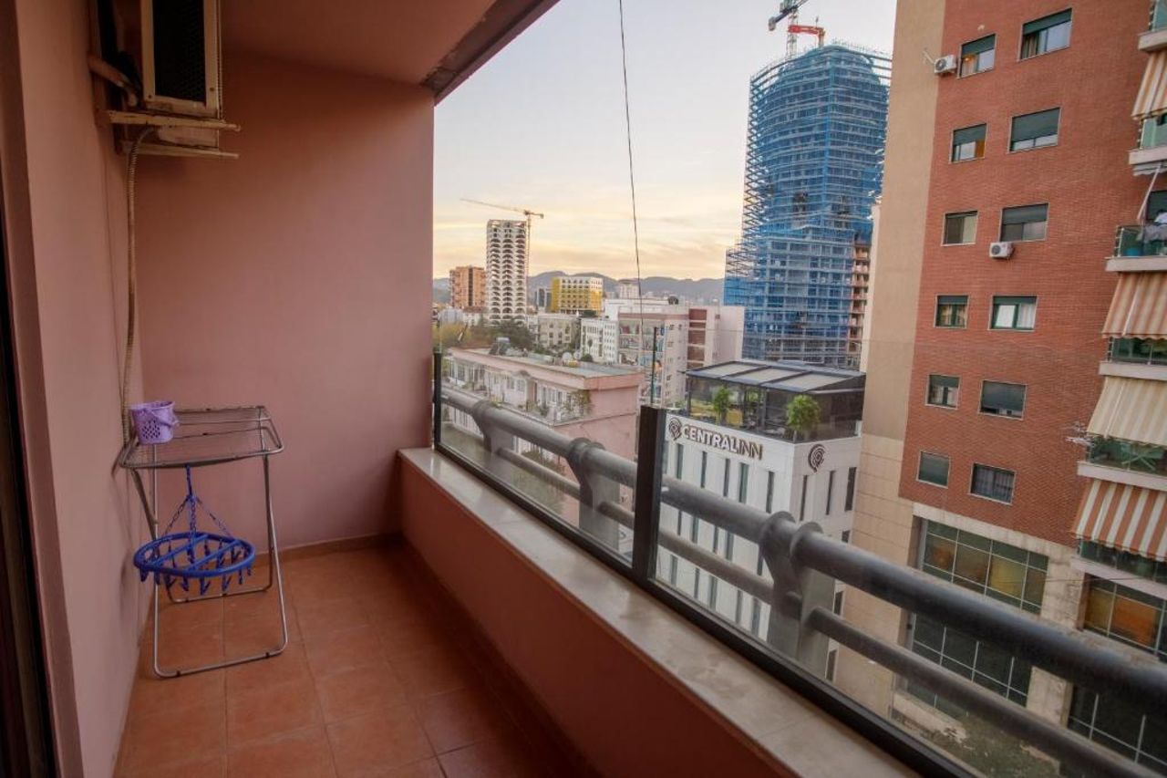 Sparrow Modern City Stay
