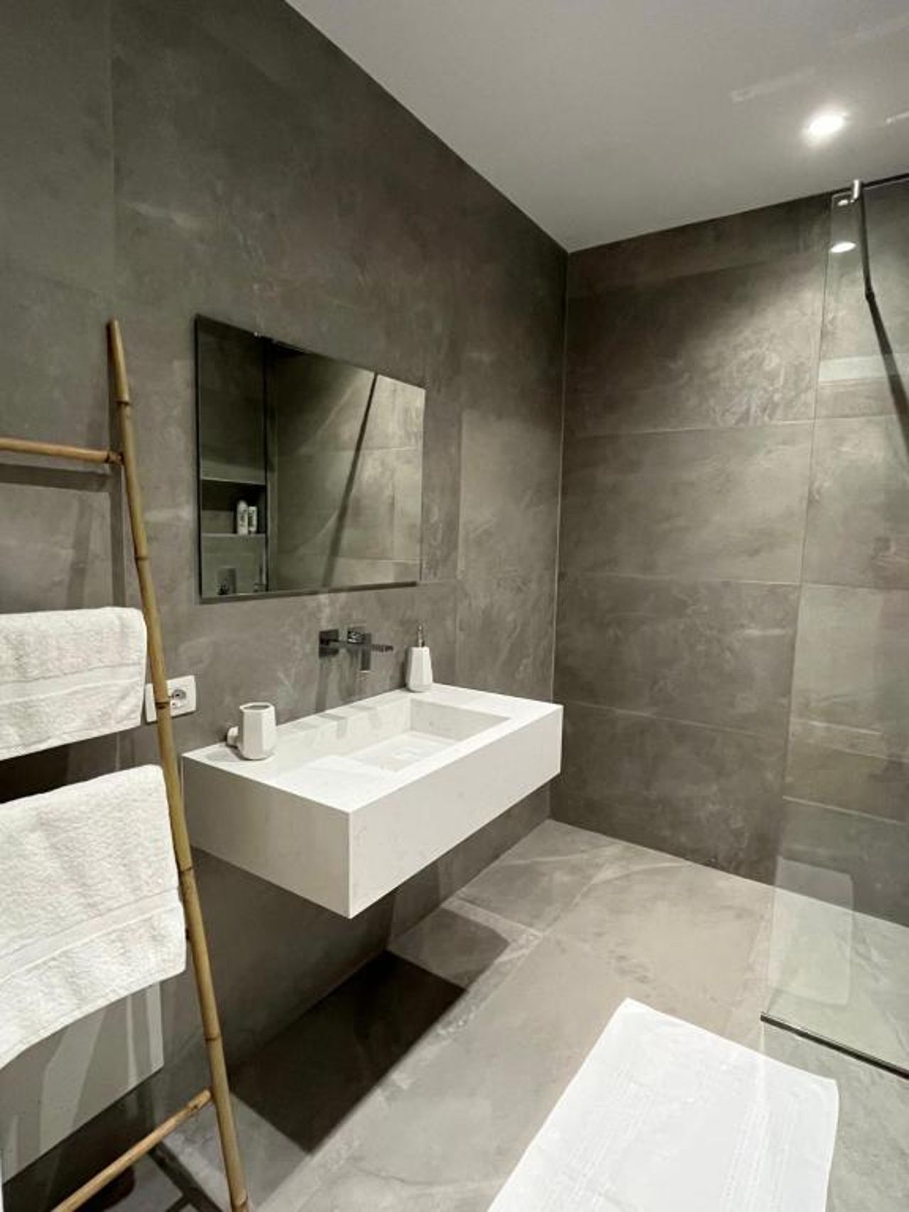 Bliss Apartment