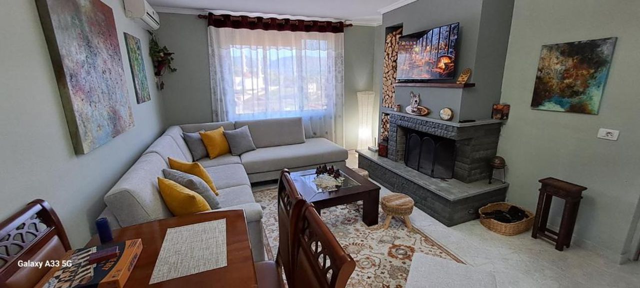 Tirana country apartment