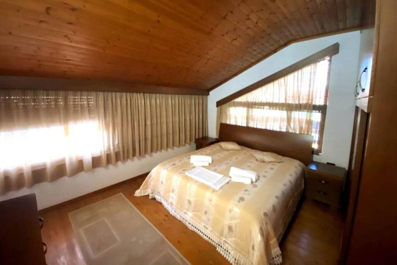 Vila Lumja