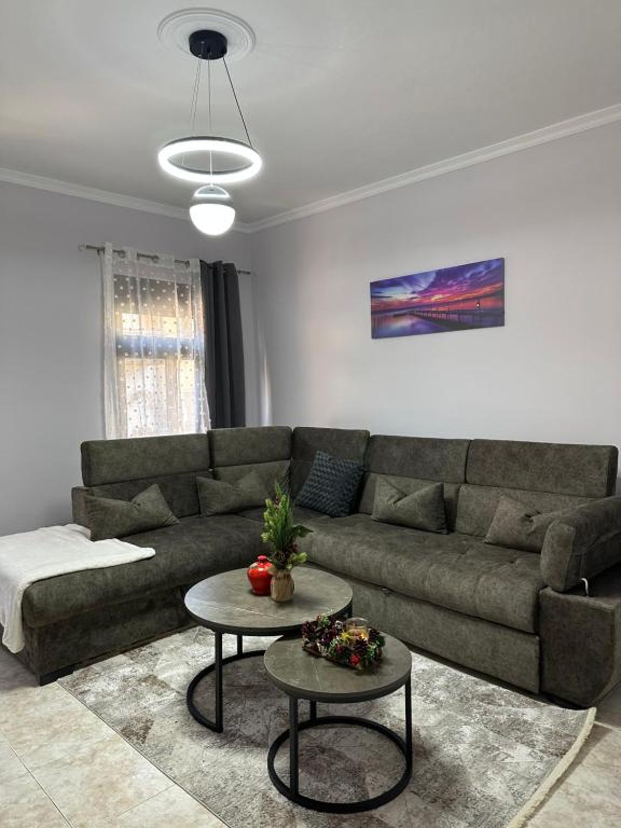 Cozy and spacios apartment in Ish Blloku