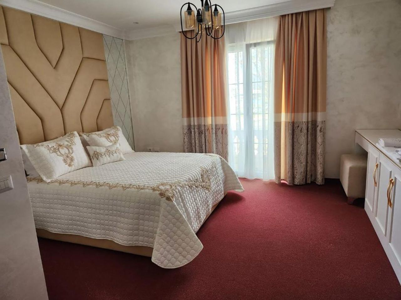 Hotel Eiffel