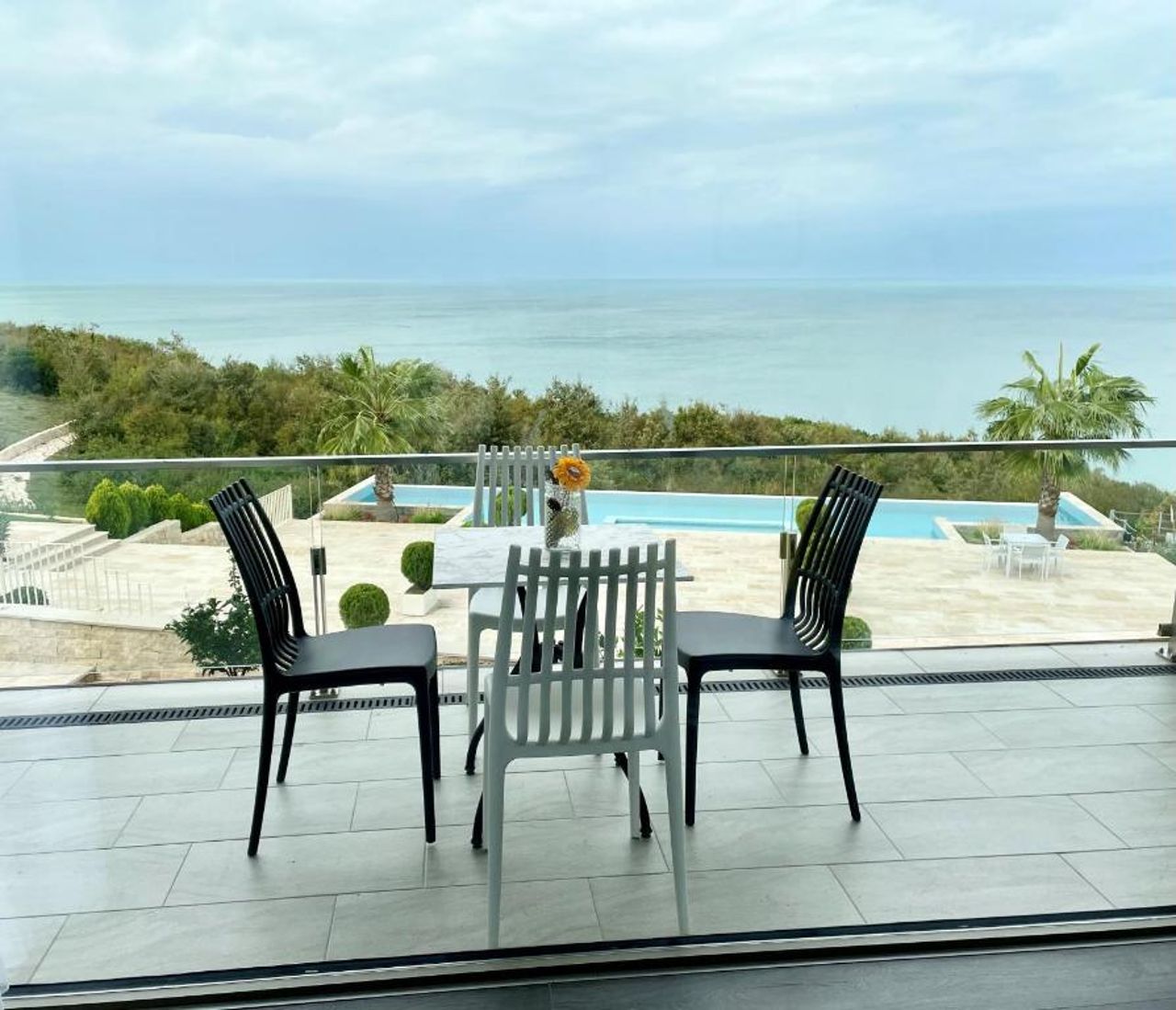 Duplex Seaview Condo