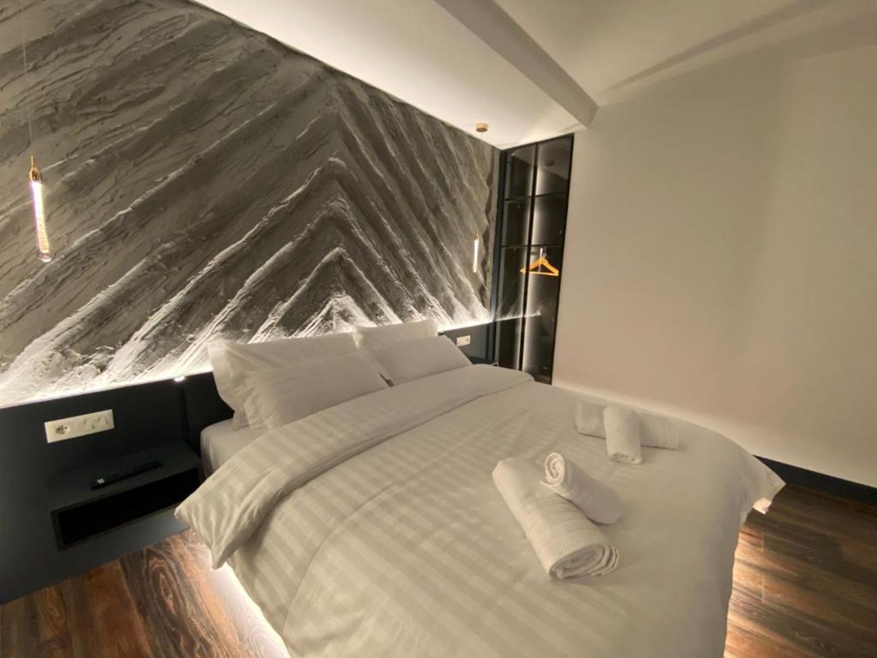 Tirana Central Rooms