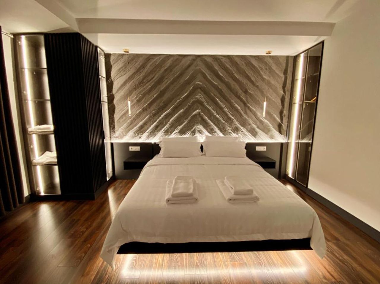 Tirana Central Rooms