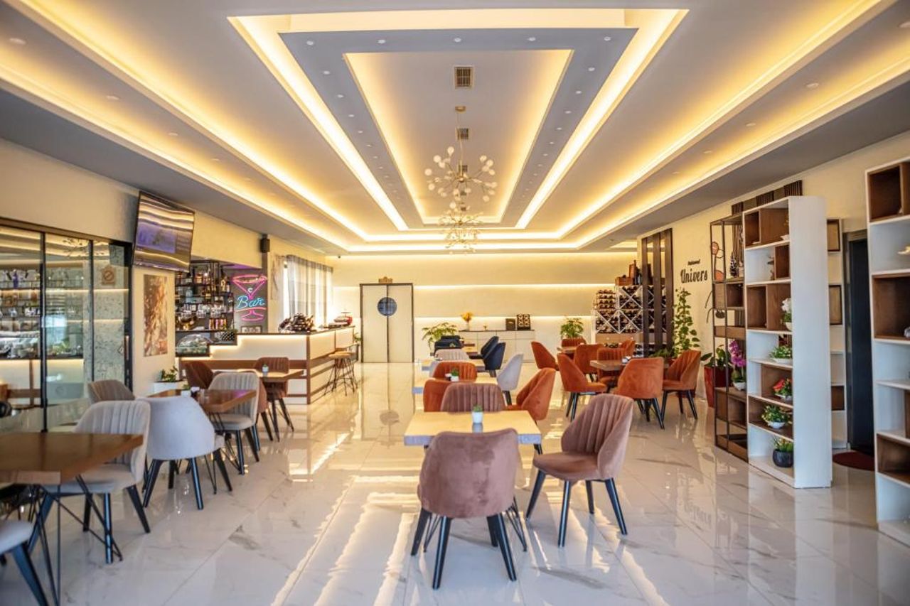 Hotel Univers
