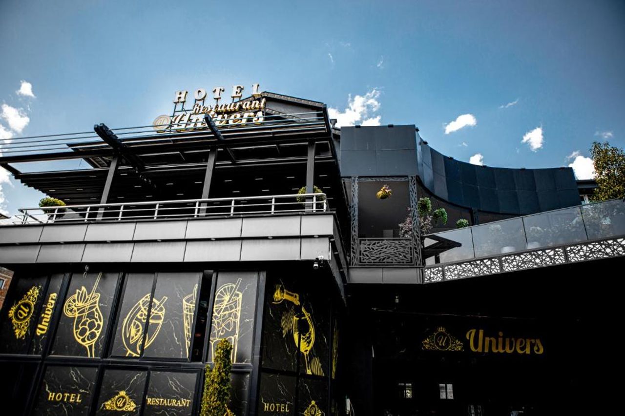 Hotel Univers