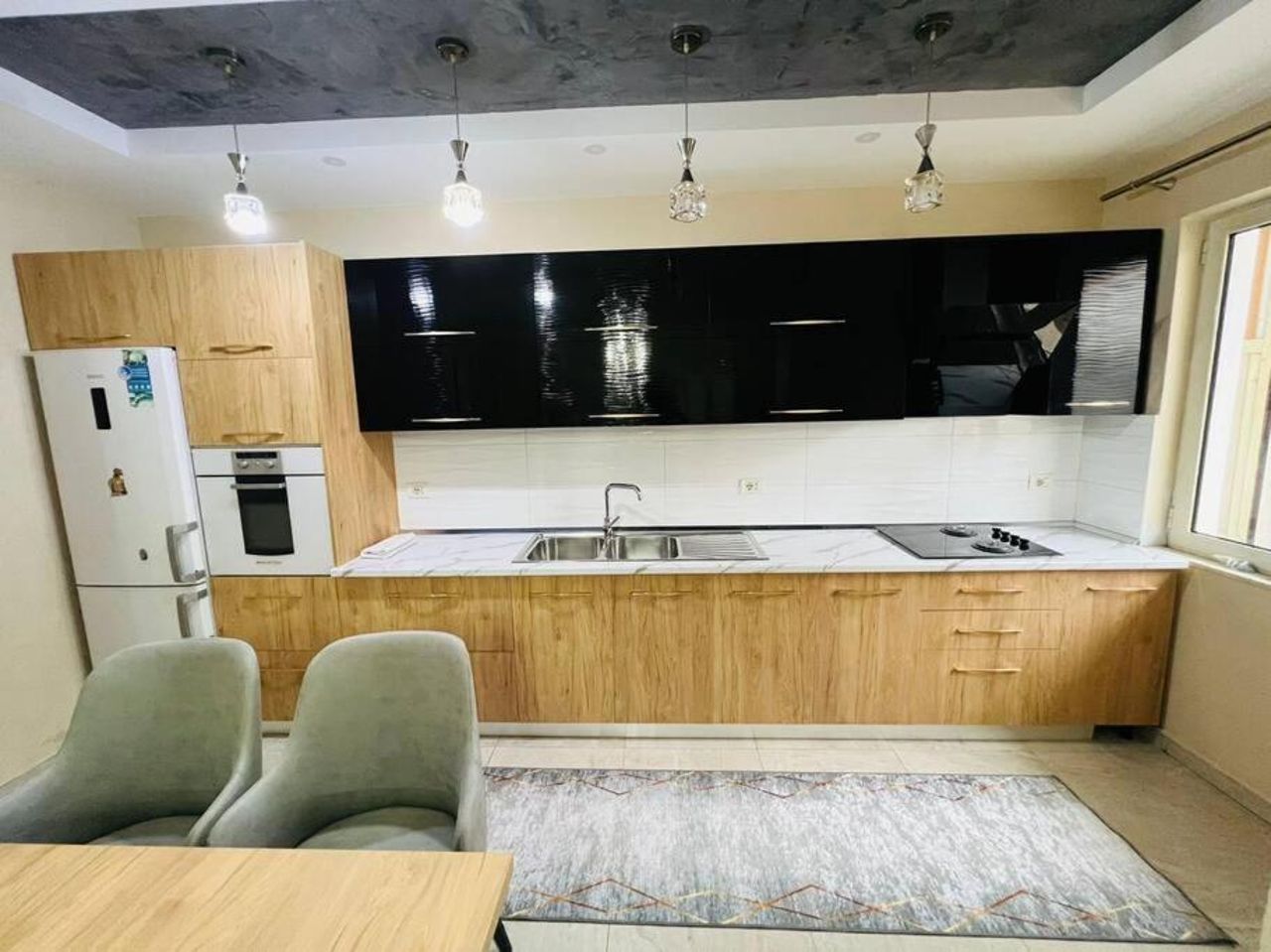 Mishel House - Lovely rental unit in CityCenter