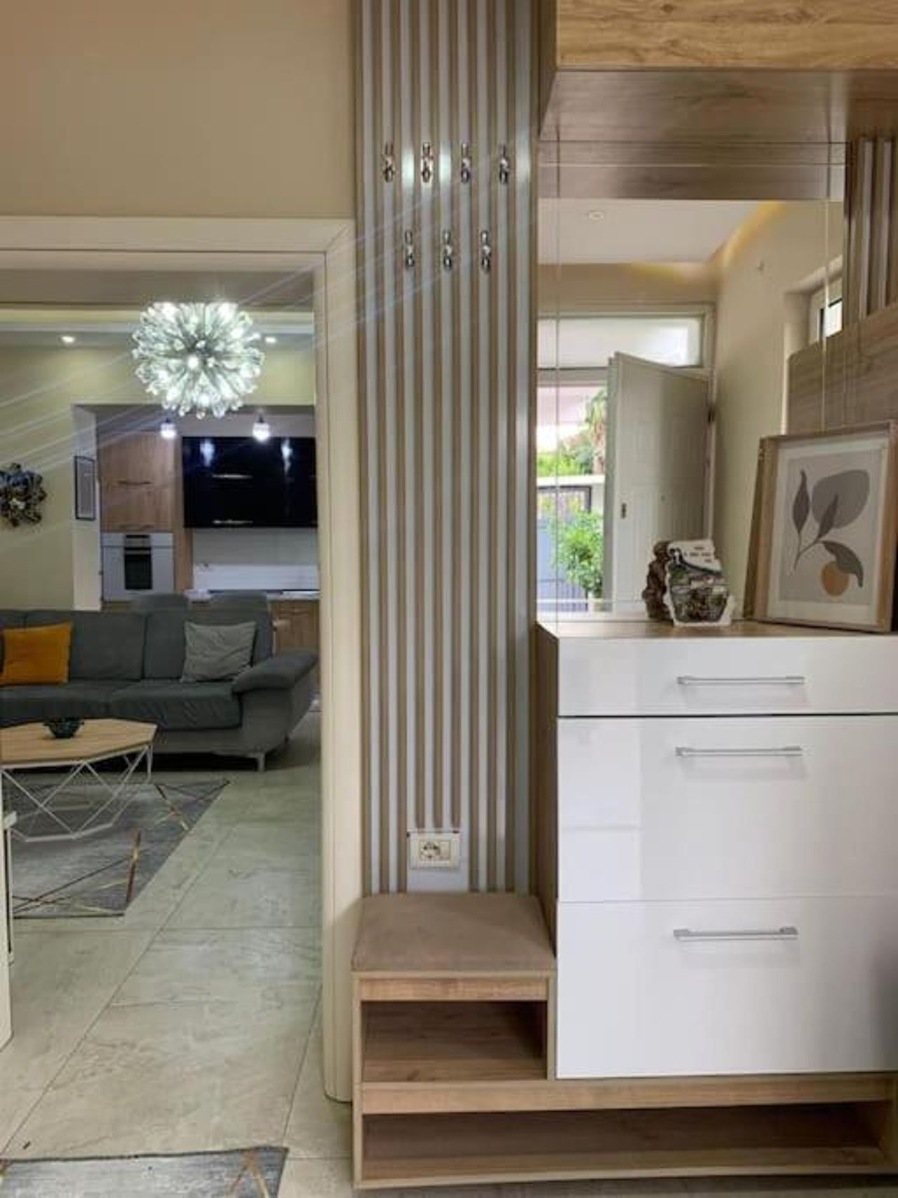 Mishel House - Lovely rental unit in CityCenter