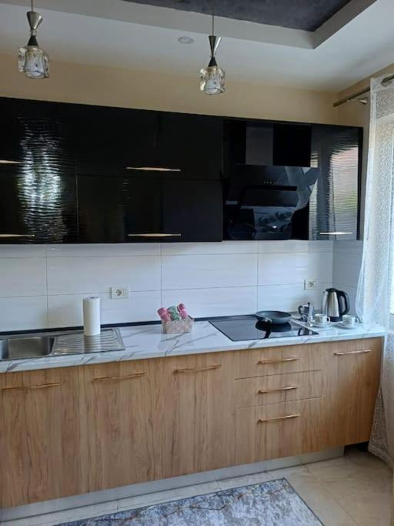 Mishel House - Lovely rental unit in CityCenter
